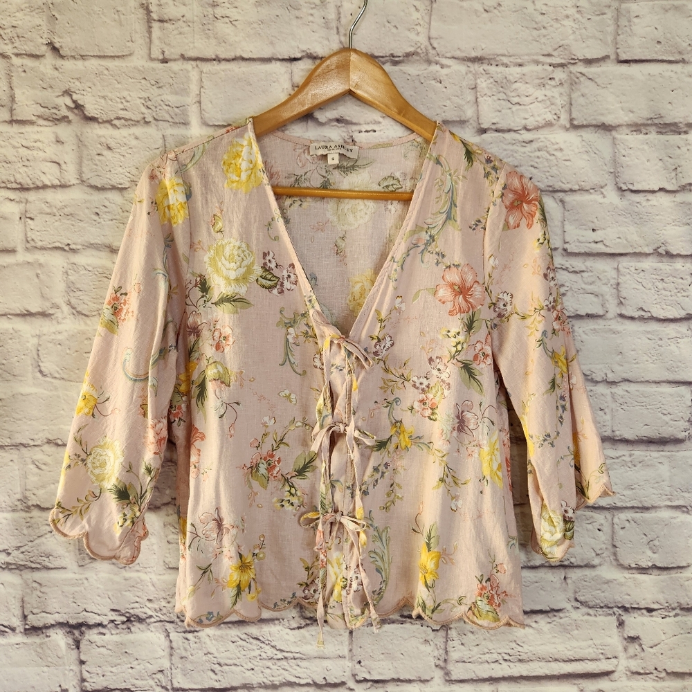 Laura Ashley Light Pink floral tie-front  scalloped hem Linen Blend Top Sz Small